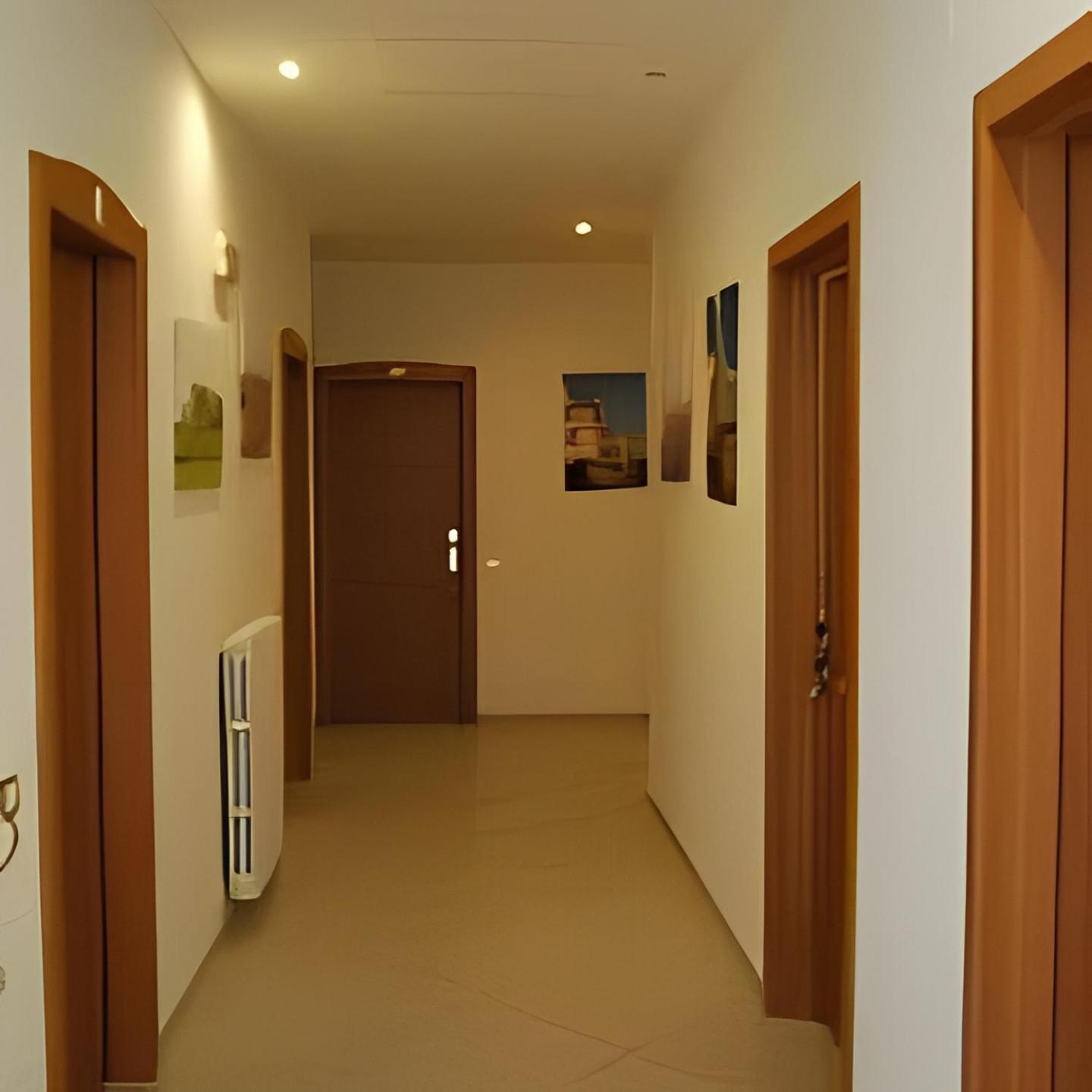 Eu Ropa Hotel 네레토 외부 사진